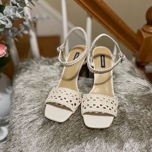 New Nine West Gwenny Sandal/Heels